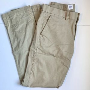 ***2 for $10*** Men’s Gap Khakis